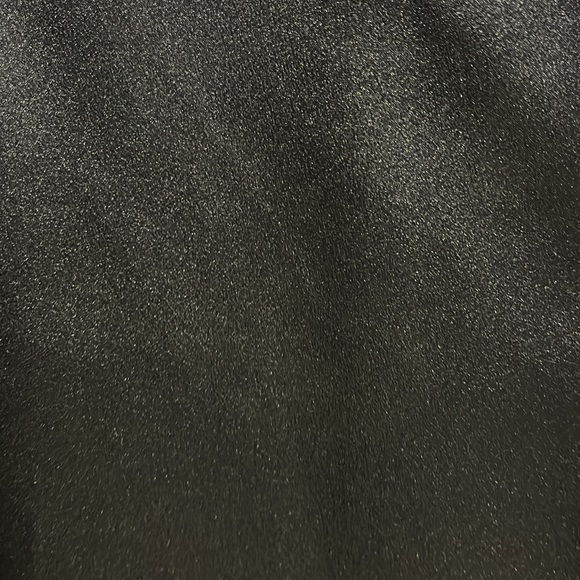 Perfect condition banana tank - Picture 2 of 3